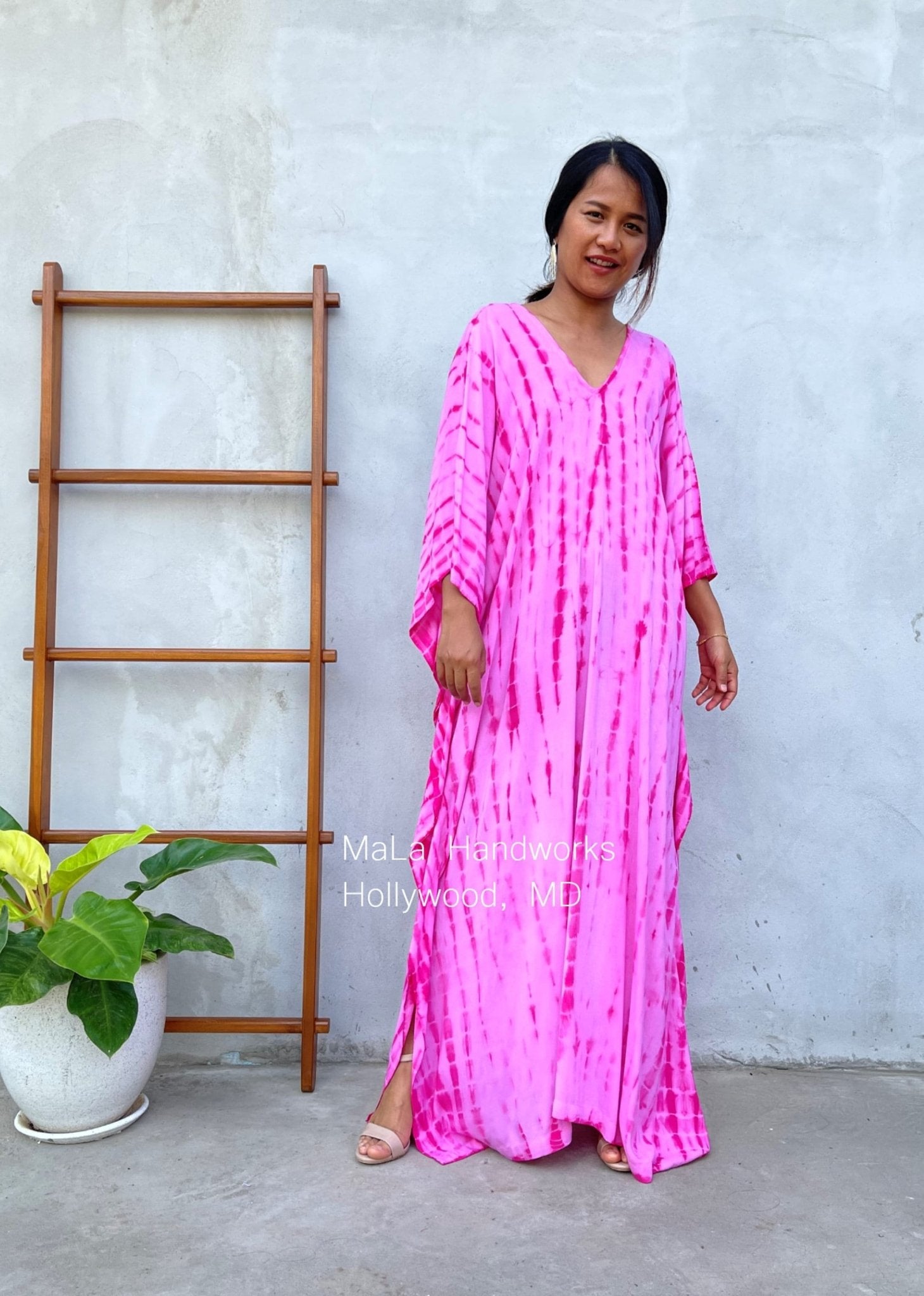 MALA handworks  Mala Kaftan in Pink Tie Dye