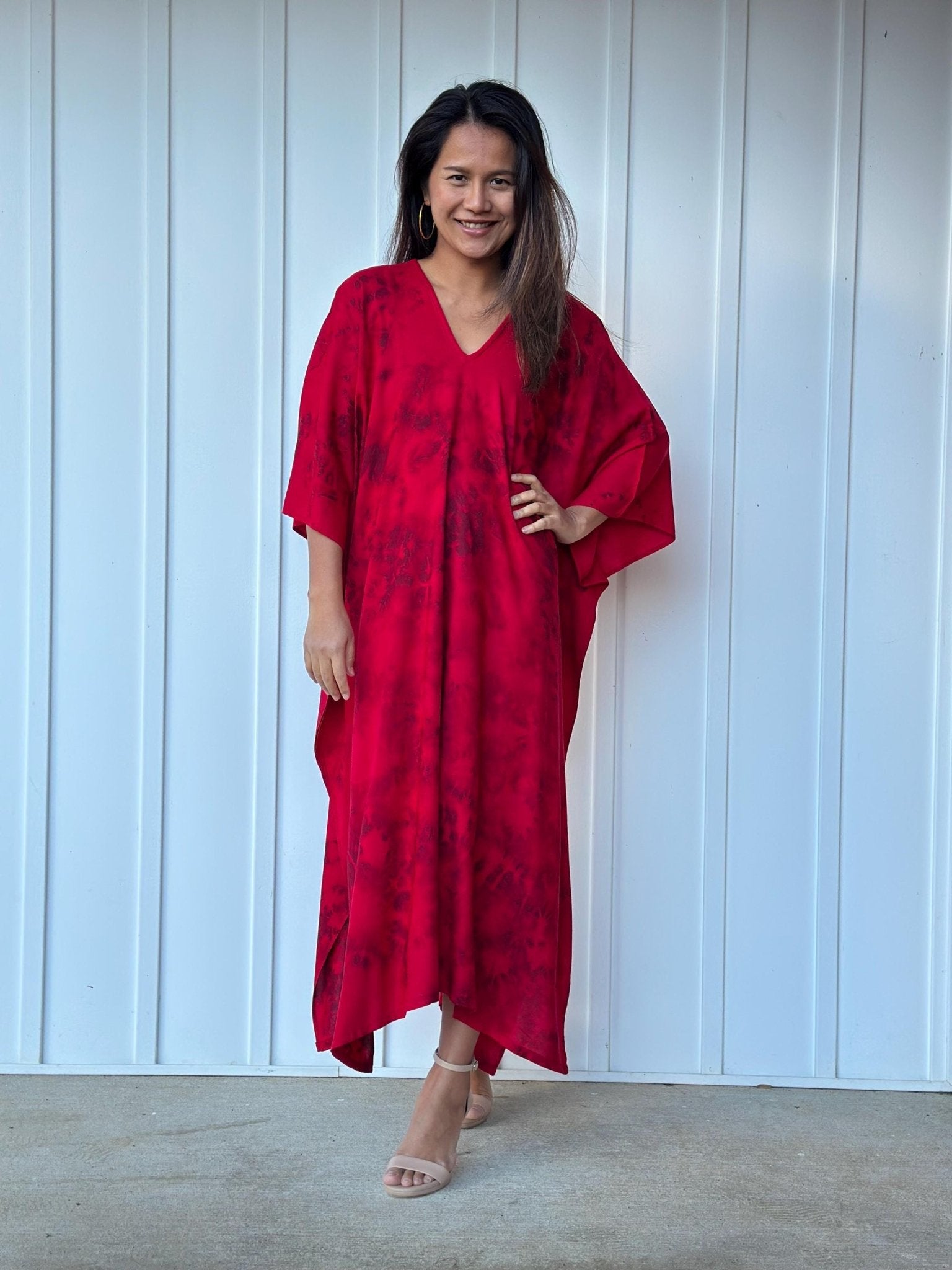 Mala Handworks  Mala Kaftan in Red and Merlot Tie Dye - Nebula Pattern
