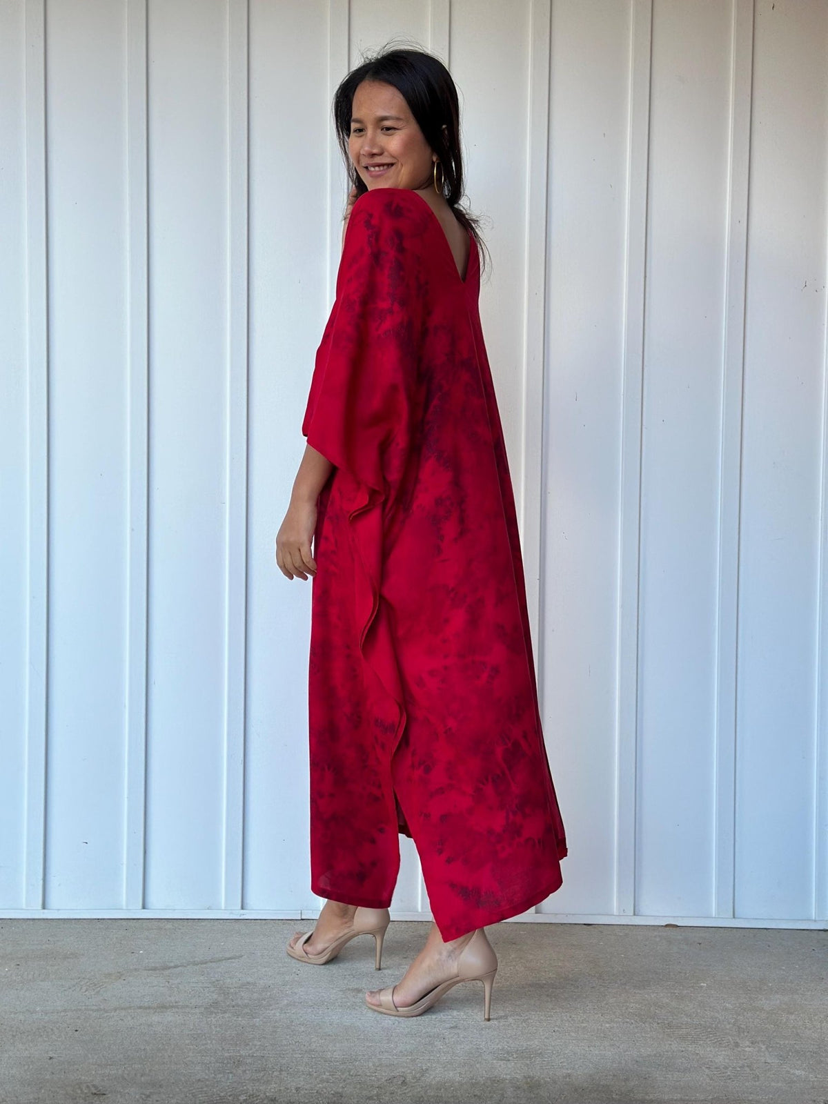 Mala Handworks  Mala Kaftan in Red and Merlot Tie Dye - Nebula Pattern