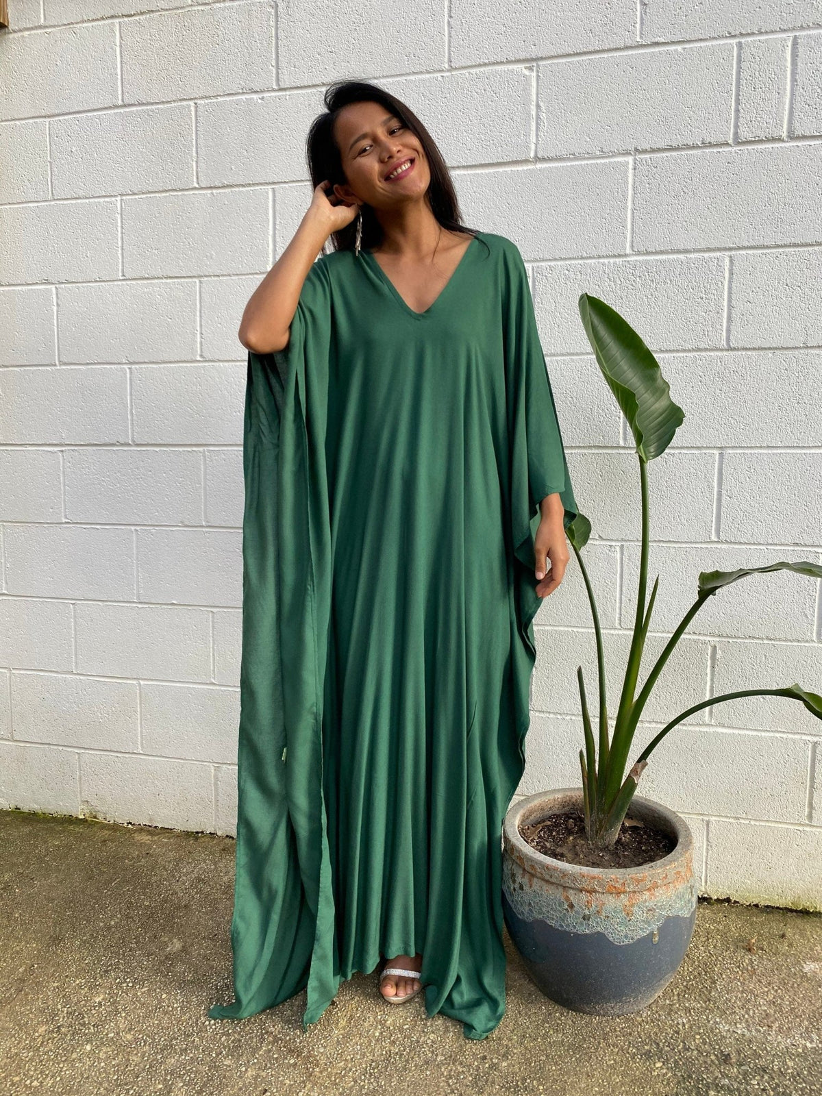 Mala Handworks  Mala Kaftan in Solid Jade Green