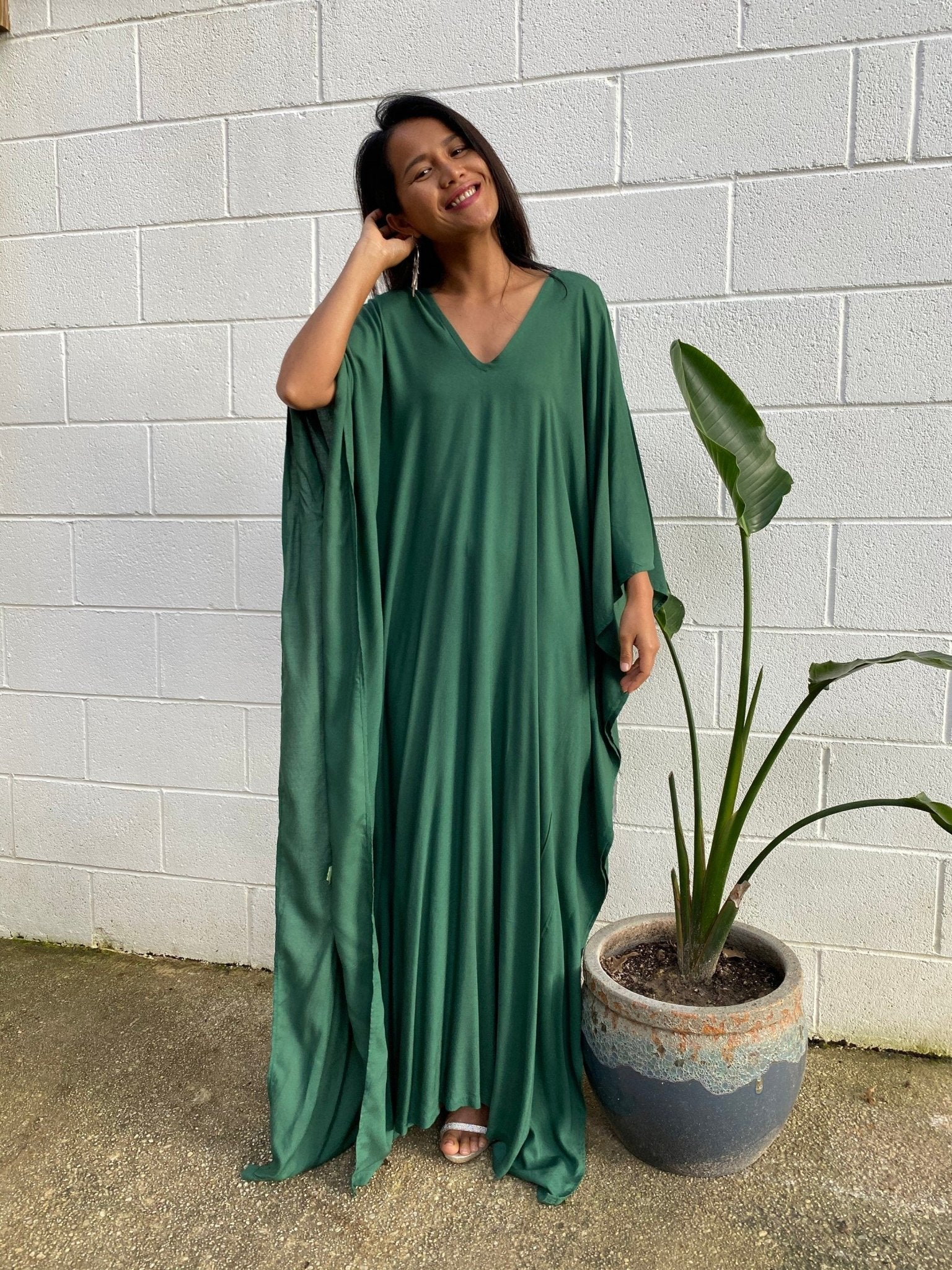 Mala Handworks  Mala Kaftan in Solid Jade Green