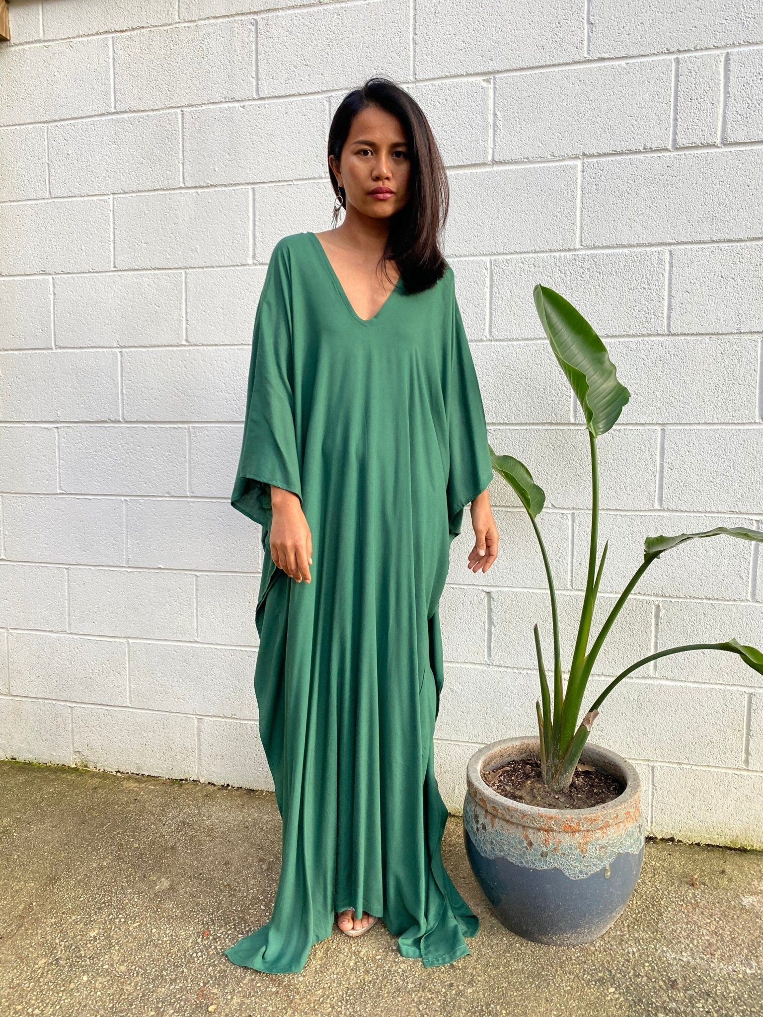 Mala Handworks  Mala Kaftan in Solid Jade Green