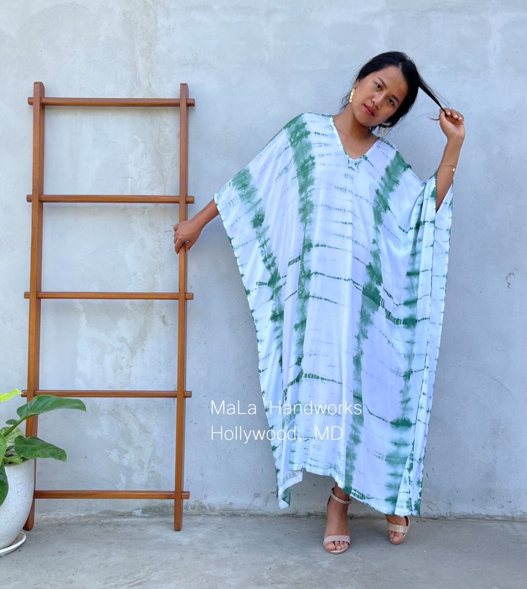 MALA handworks  Mala Kaftan in White and Green Tie Dye