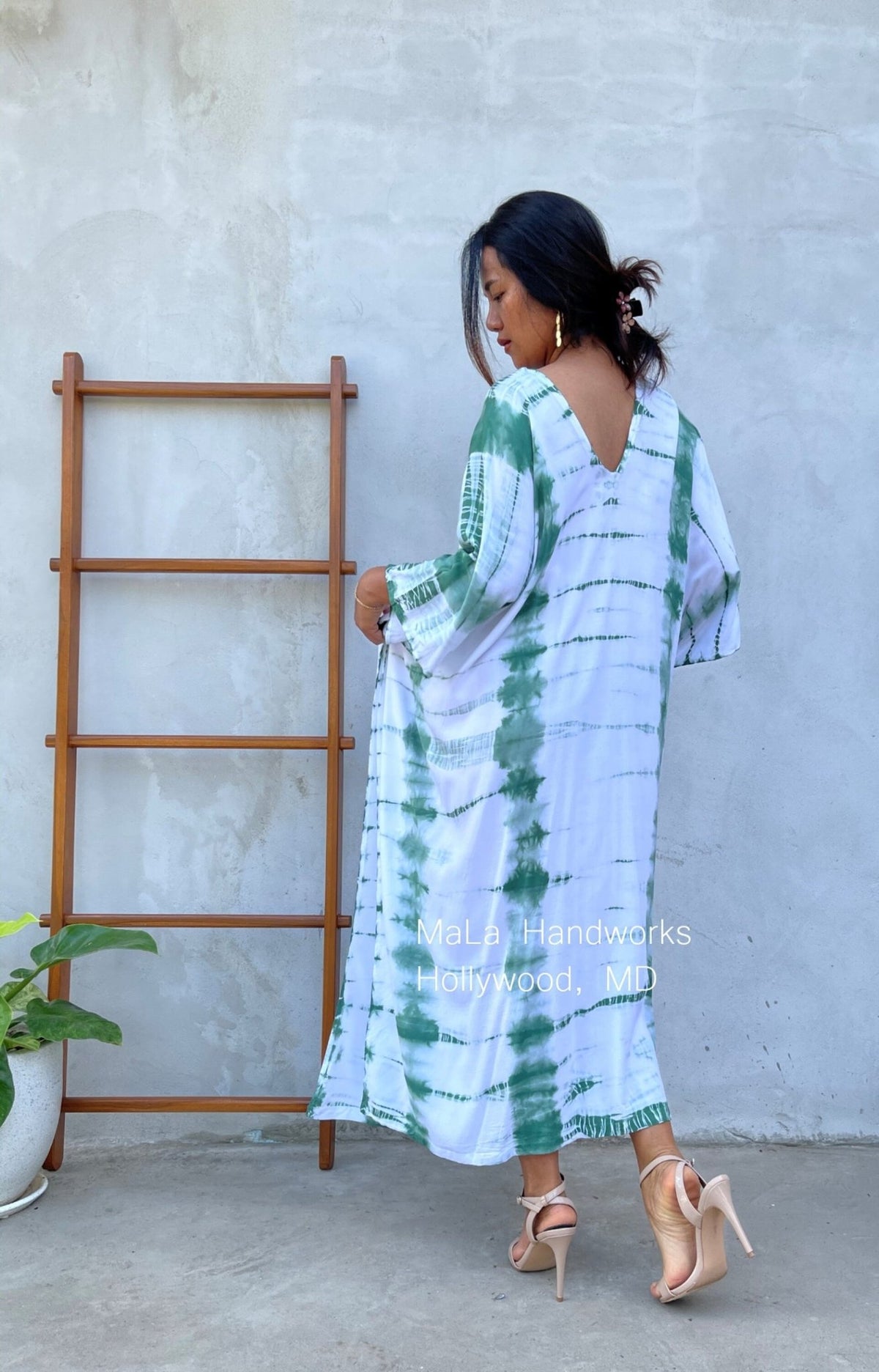 MALA handworks  Mala Kaftan in White and Green Tie Dye
