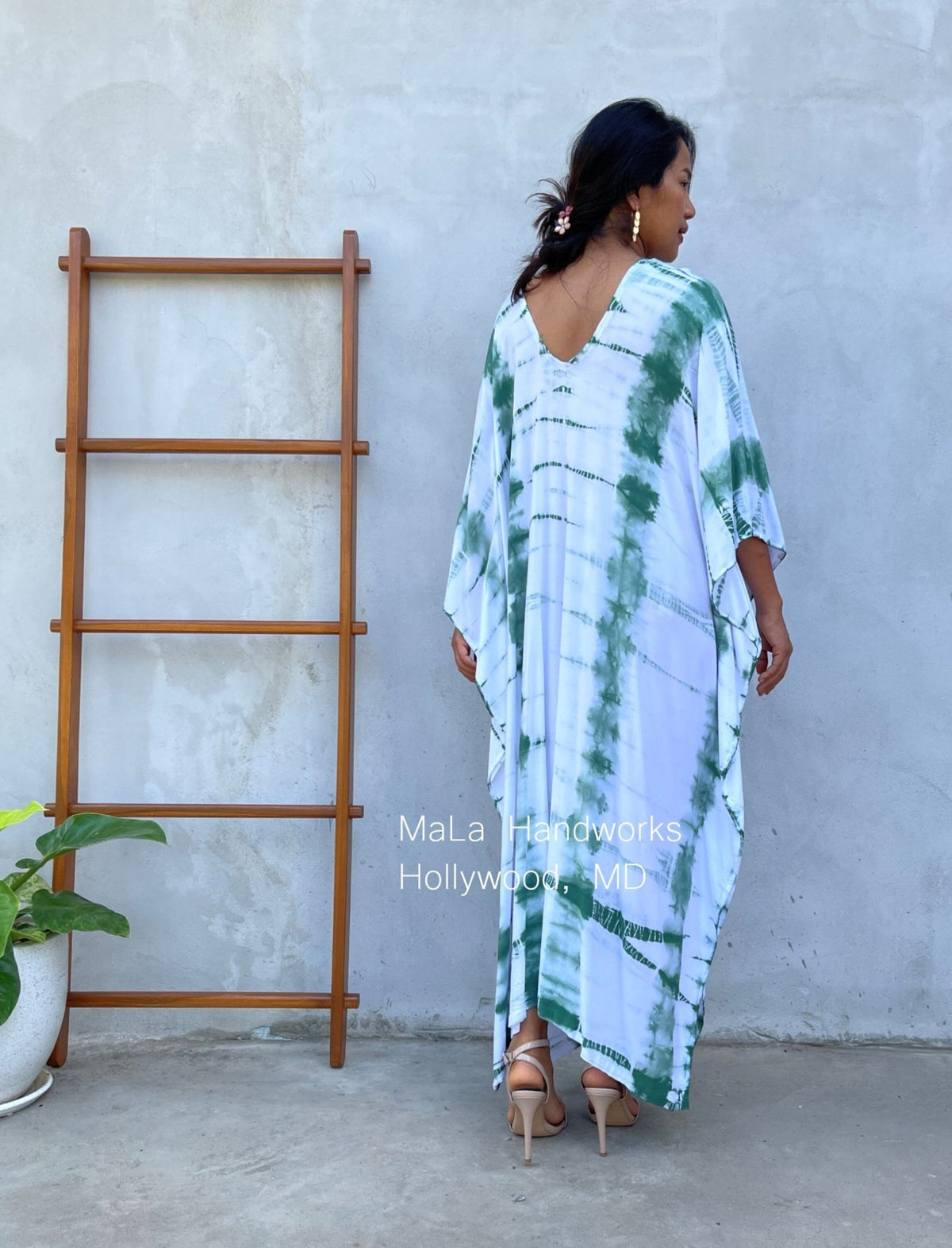 MALA handworks  Mala Kaftan in White and Green Tie Dye