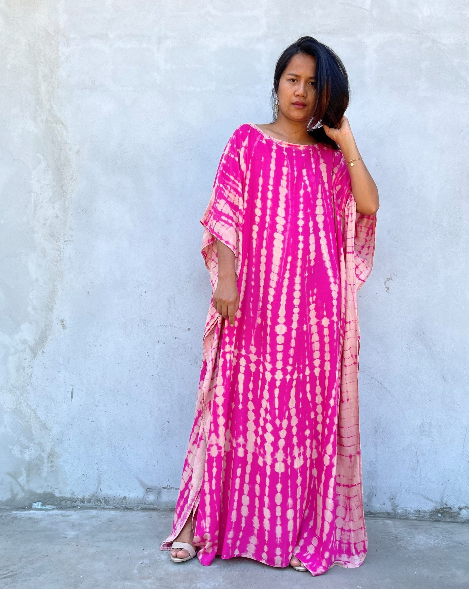 MALA handworks Mia Boat Neck Kaftan in Fuchsia and Pink Tie Dye