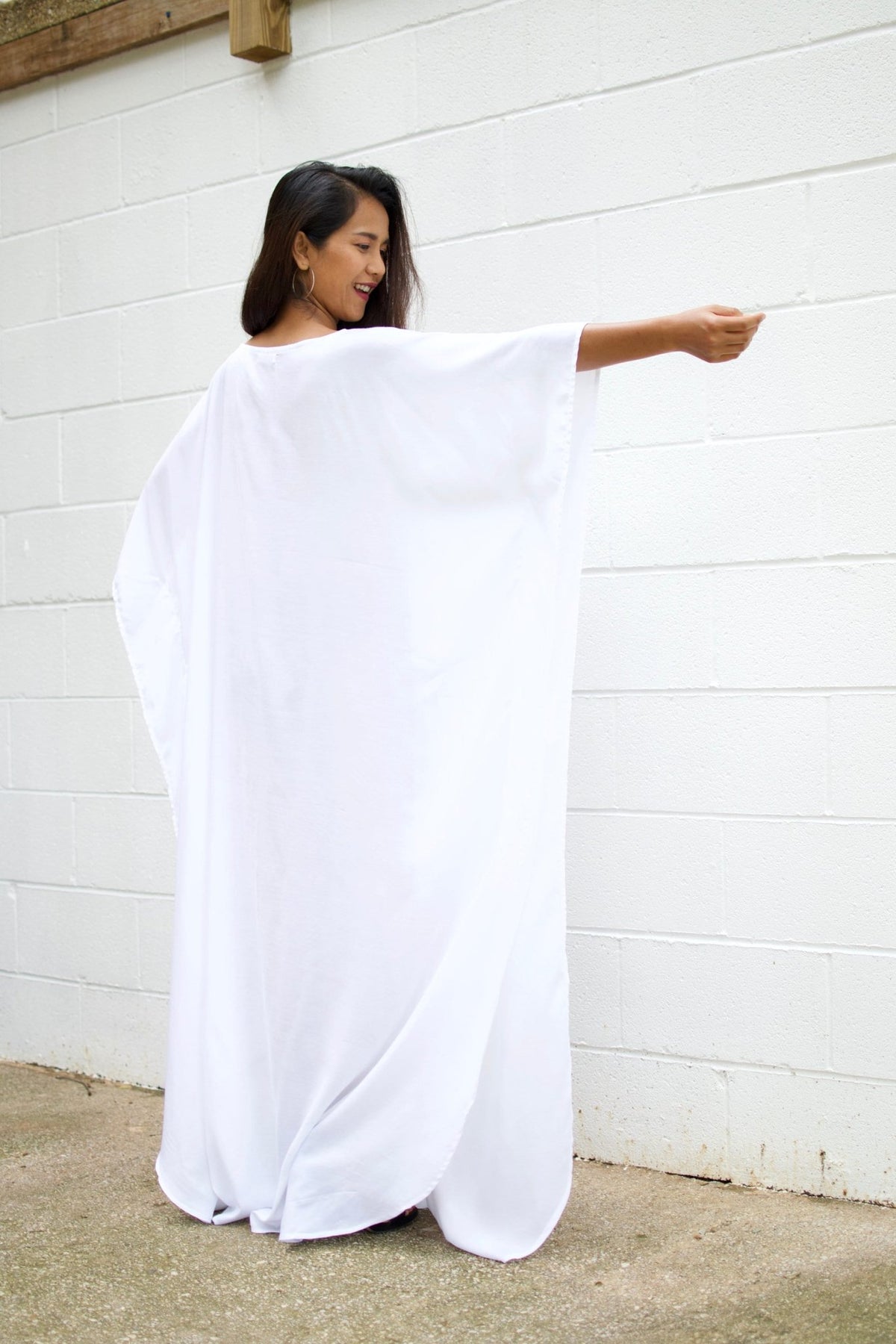 MALA handworks  Mia Boat Neck Kaftan in White