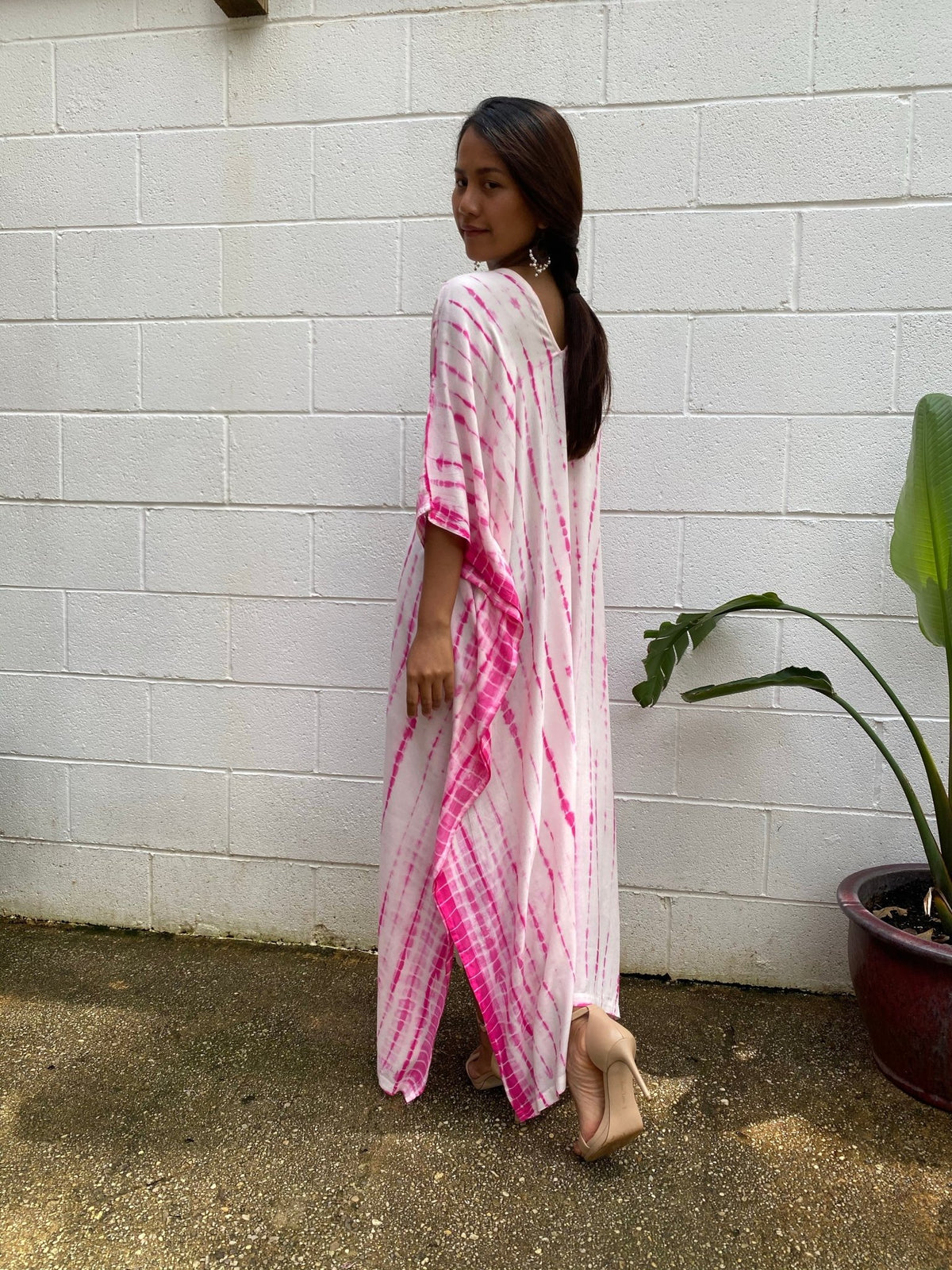 MALA handworks Nora Kaftan in White and Pink Tie Dye