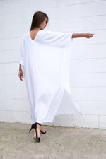 MALA handworks Nora Kaftan in White