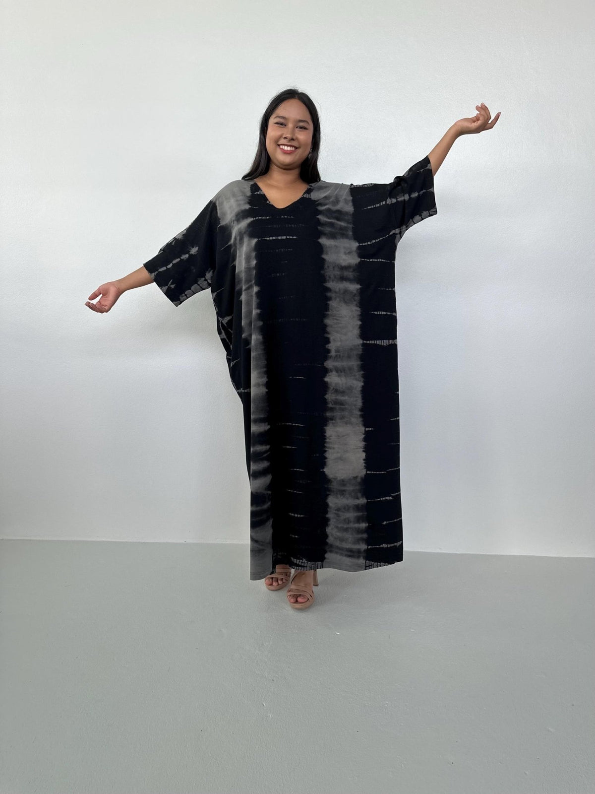 Mala Handworks Olivia Cotton Kaftan in Black and Gray Tie Dye