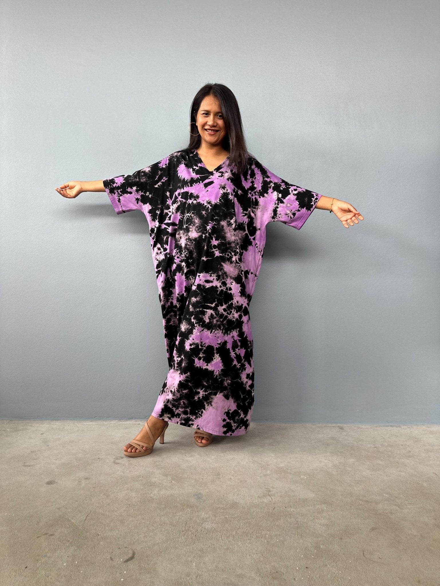 Mala Handworks Olivia Cotton Kaftan in Black and Purple Tie Dye