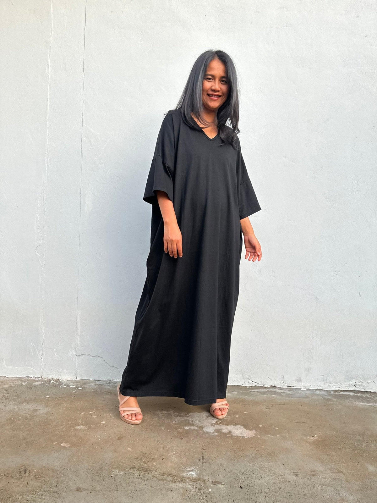Olivia Cotton Kaftan in Black - Mala Handworks
