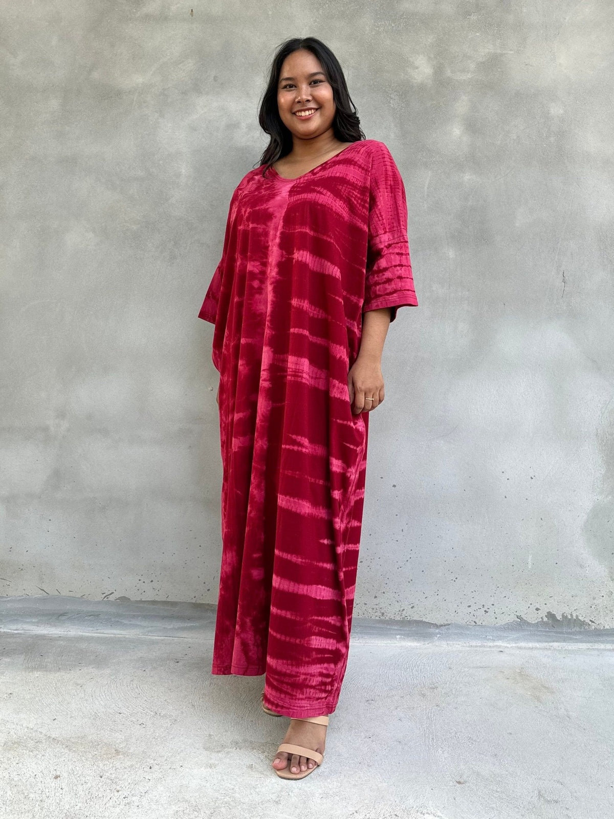 Mala Handworks Olivia Cotton Kaftan in Cherry Tie Dye