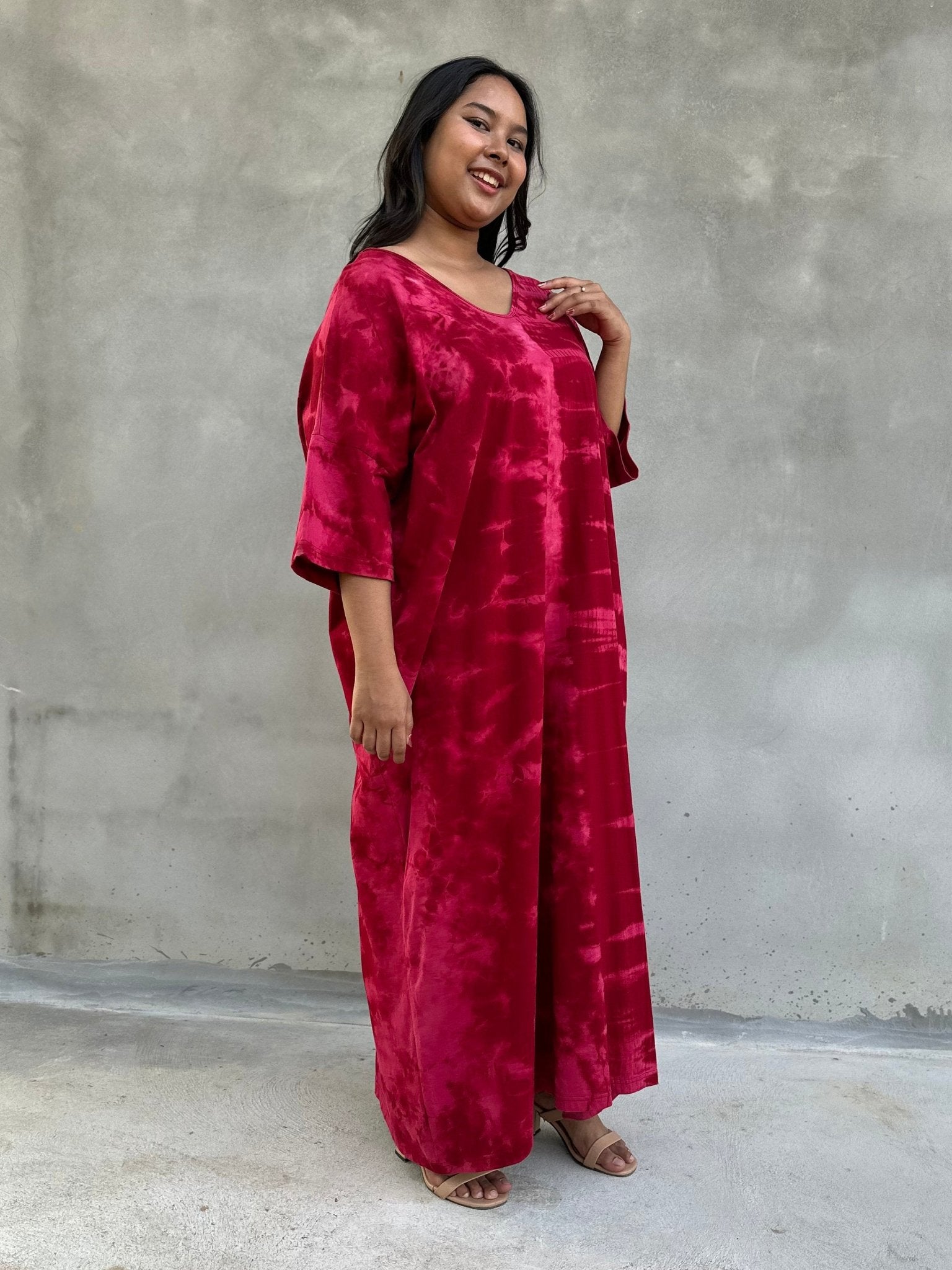 Mala Handworks Olivia Cotton Kaftan in Cherry Tie Dye
