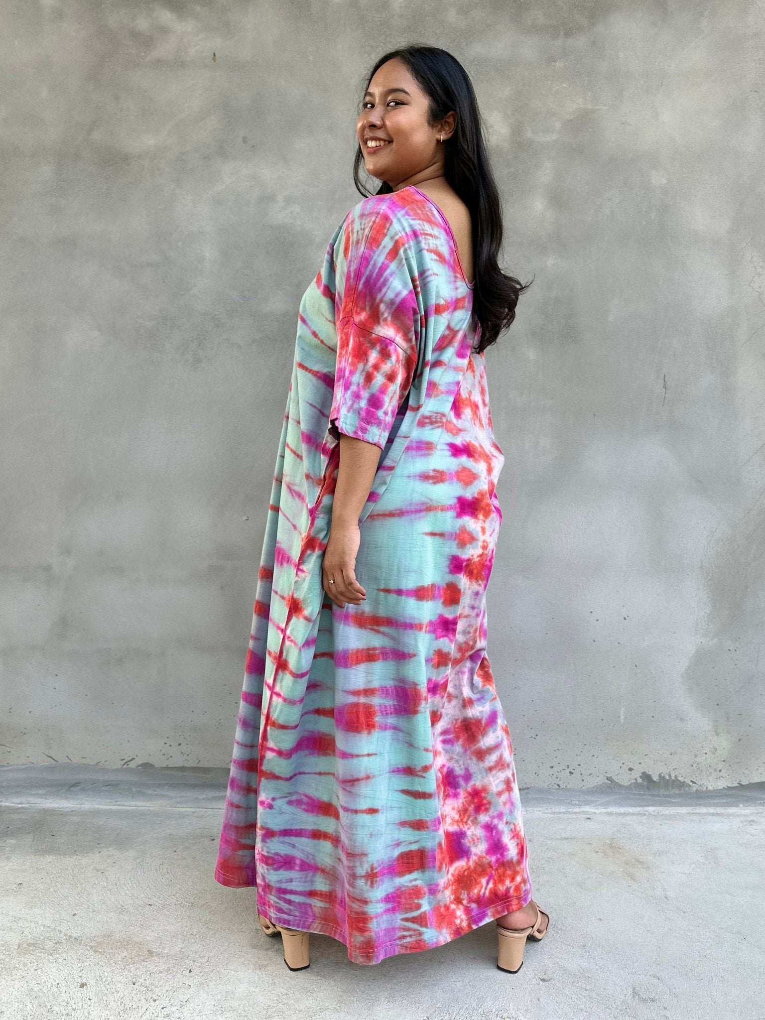 Mala Handworks Olivia Cotton Kaftan in Fuchsia and Aqua Tie Dye