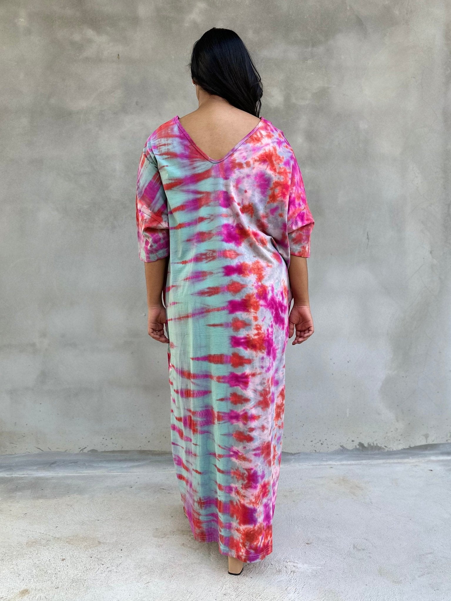 Mala Handworks Olivia Cotton Kaftan in Fuchsia and Aqua Tie Dye