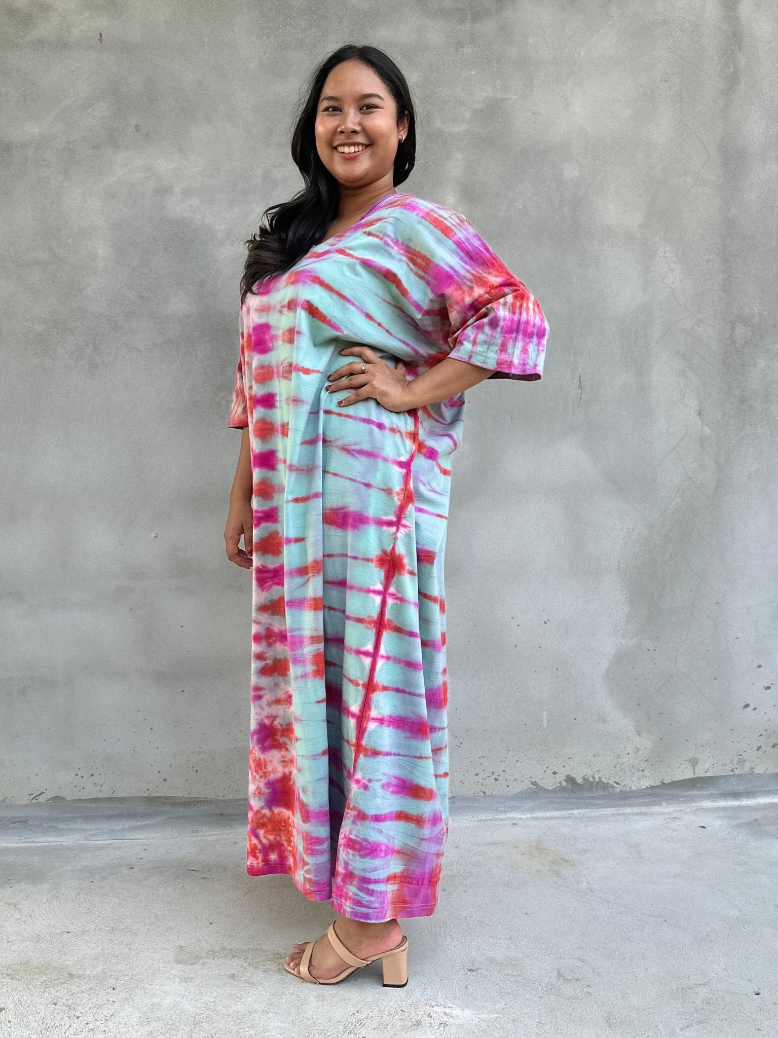 Mala Handworks Olivia Cotton Kaftan in Fuchsia and Aqua Tie Dye