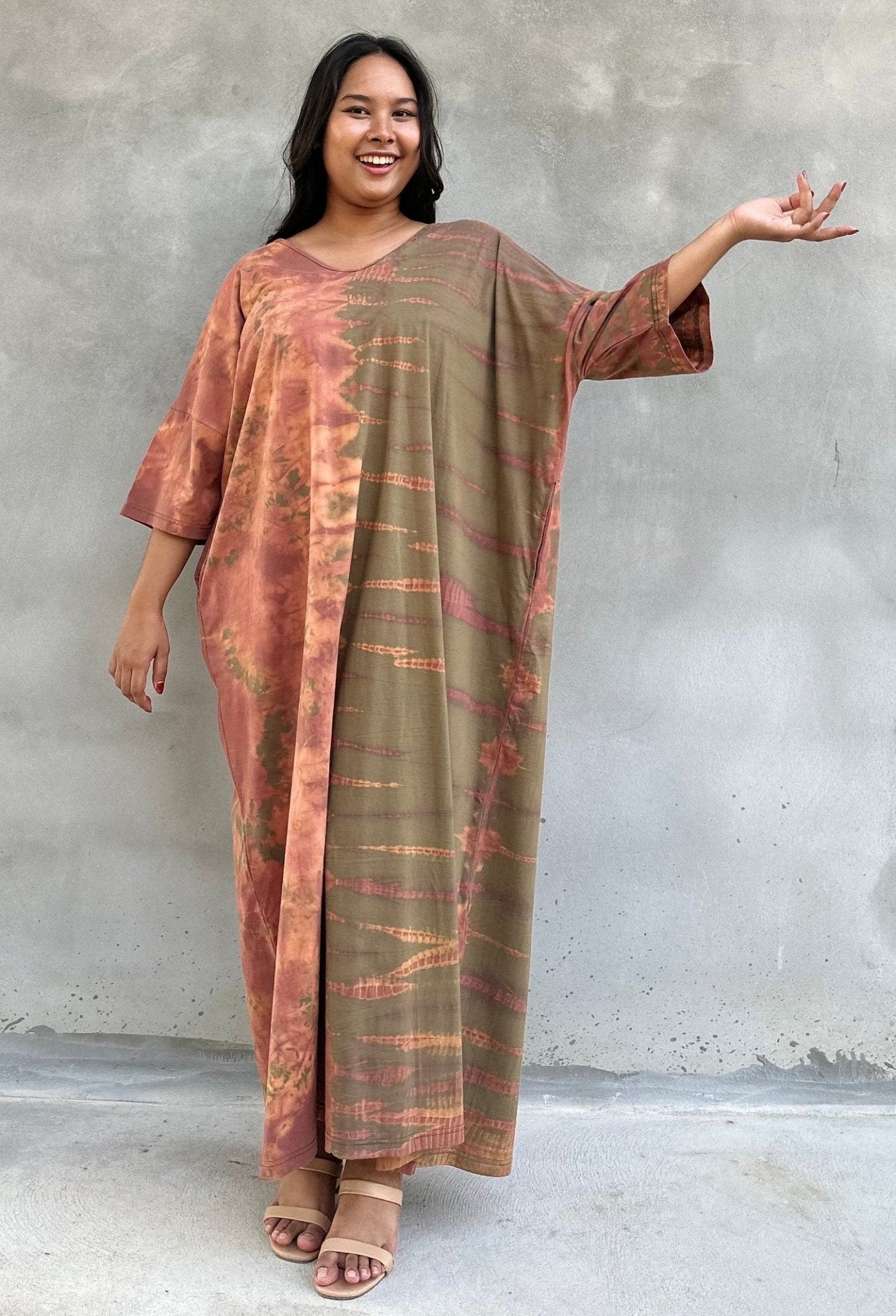 Mala Handworks Olivia Cotton Kaftan in Olive and Apricot Tie Dye