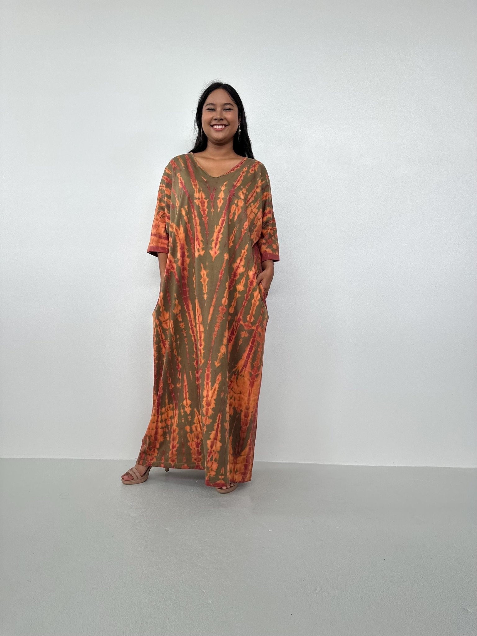 Mala Handworks Olivia Cotton Kaftan in Olive and Bronze Tie Dye