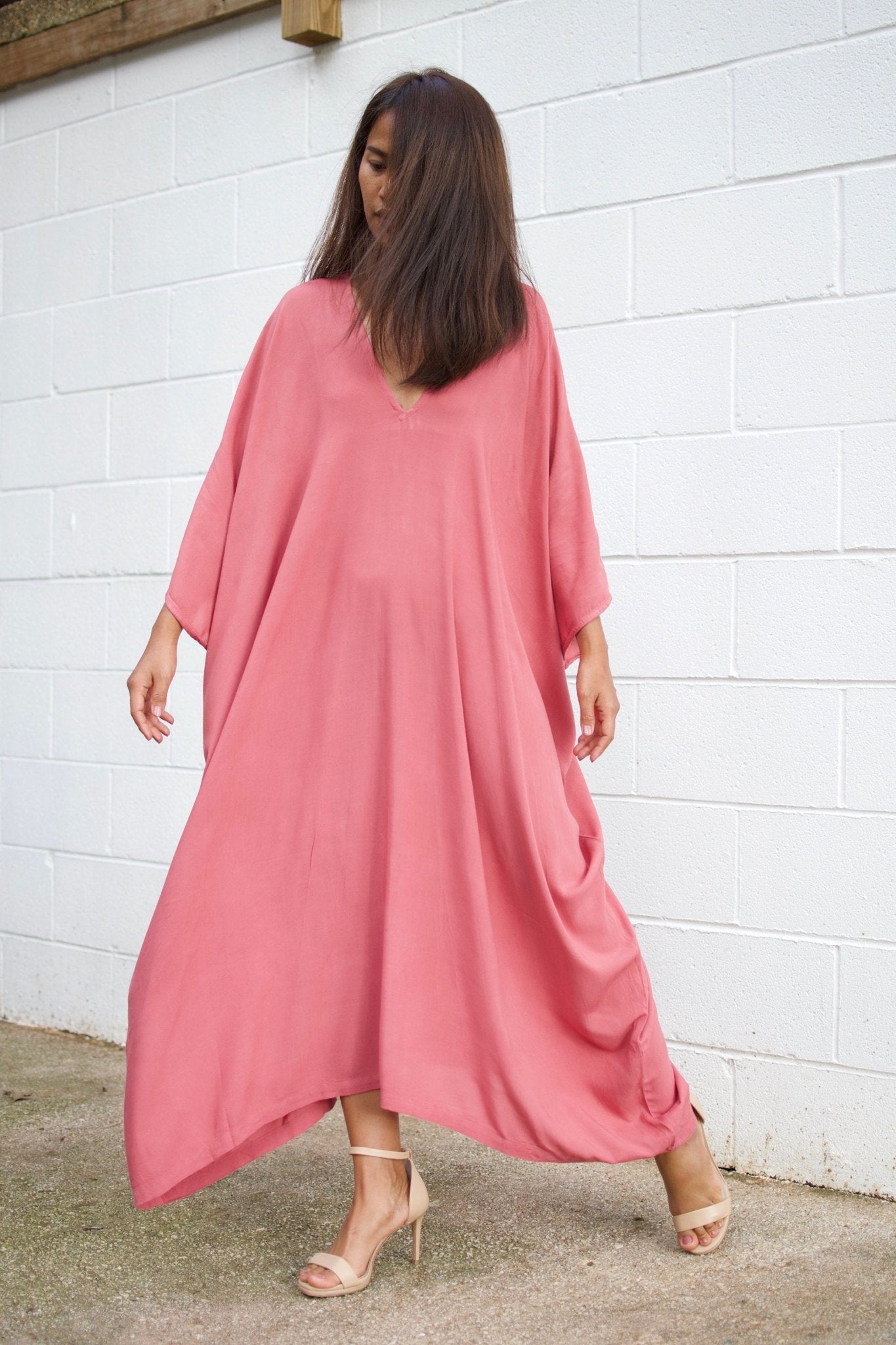 MALA handworks  Ruby Kaftan in Pink