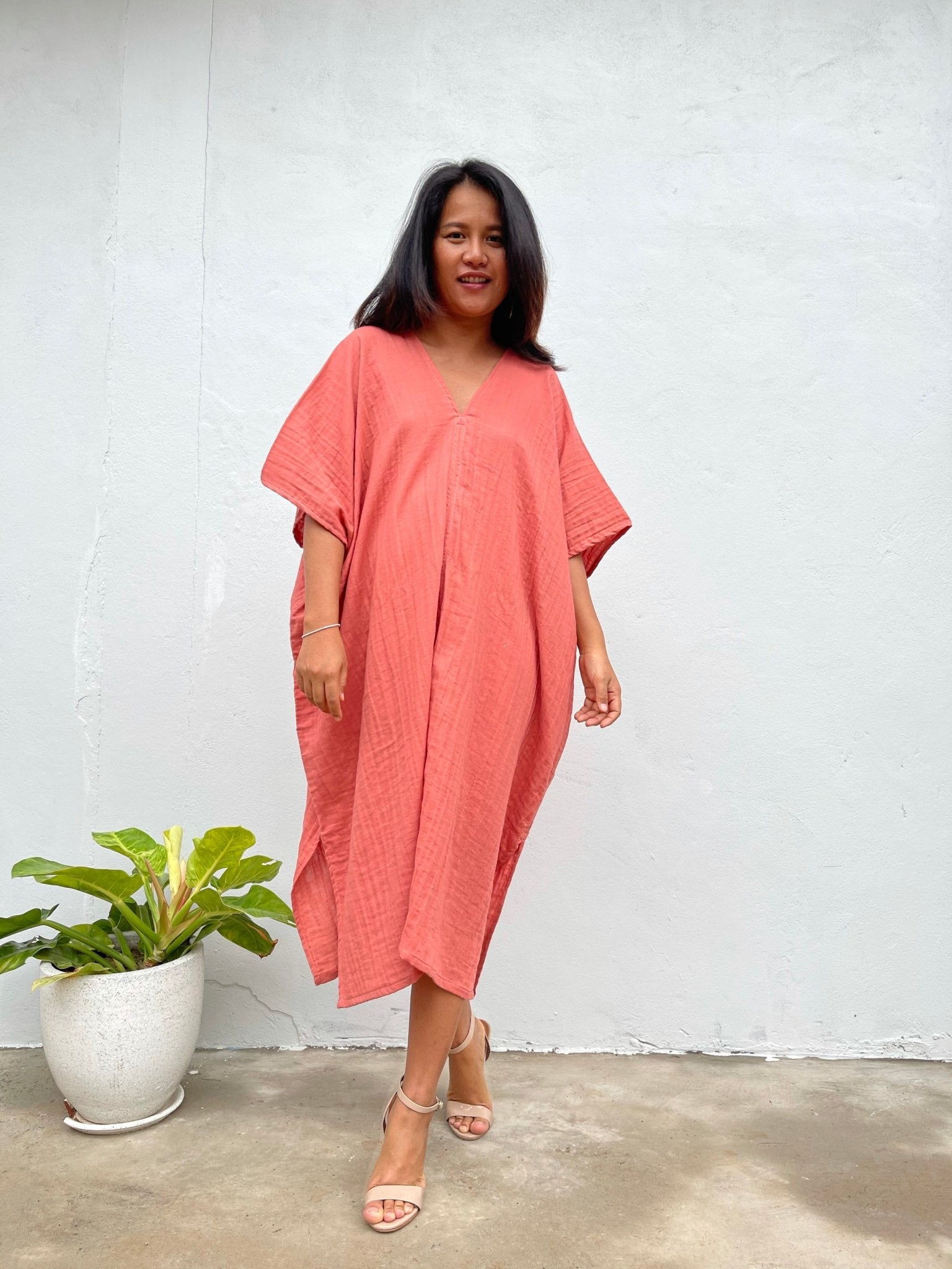 MALA handworks Skye Double Gauze Cotton Midi Kaftan in Salmon Pink