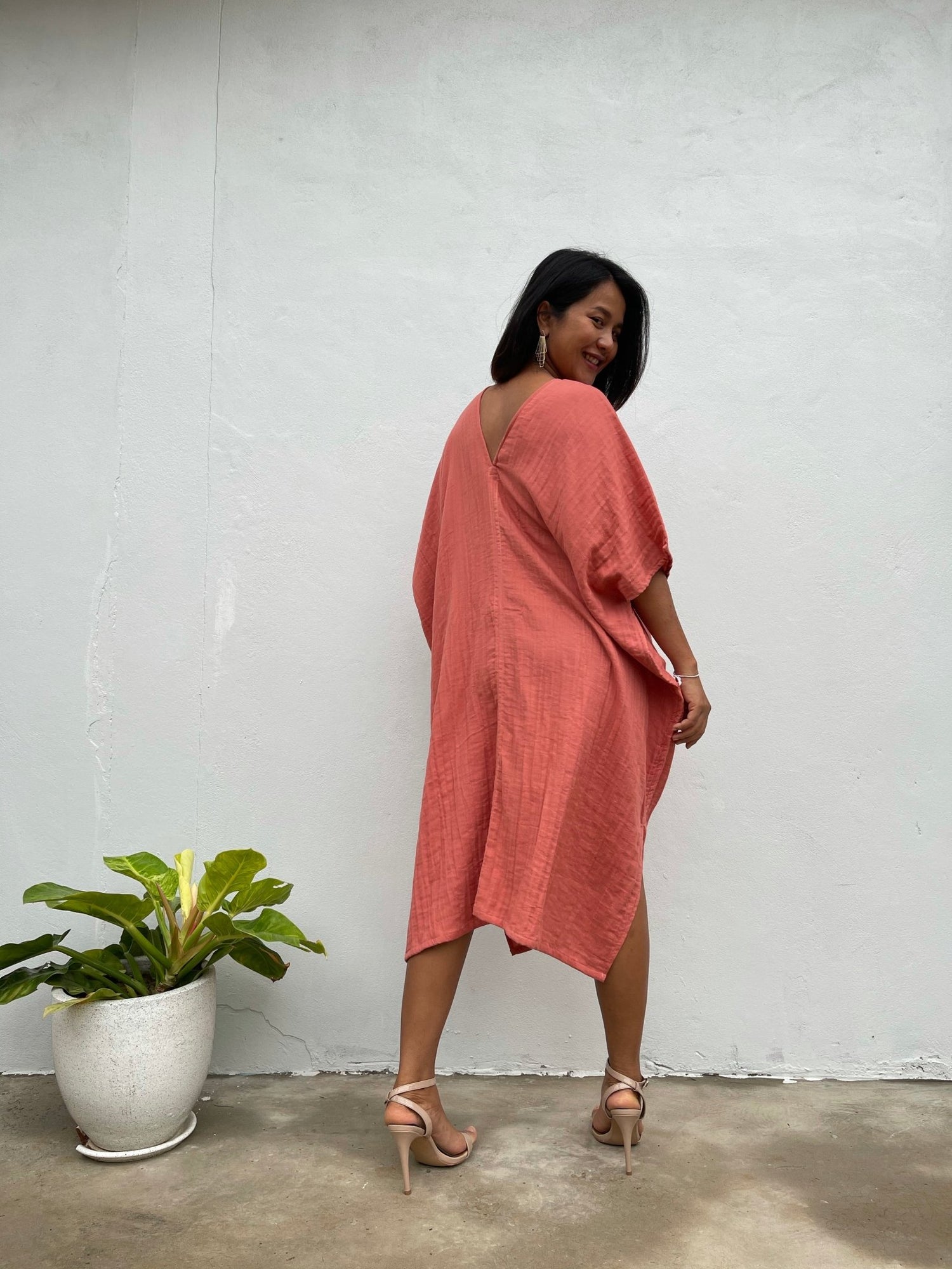 MALA handworks Skye Double Gauze Cotton Midi Kaftan in Salmon Pink