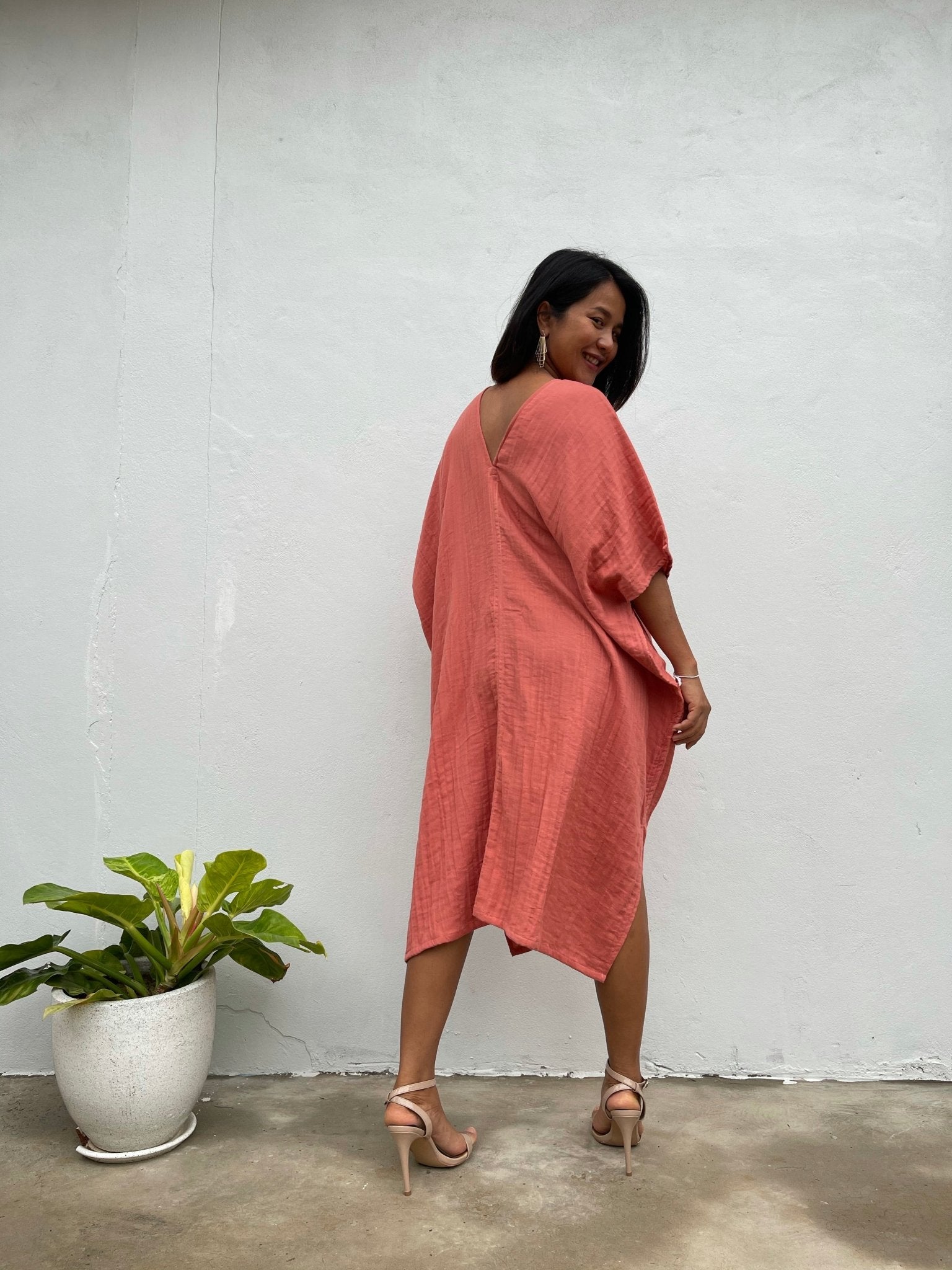 MALA handworks Skye Double Gauze Cotton Midi Kaftan in Salmon Pink