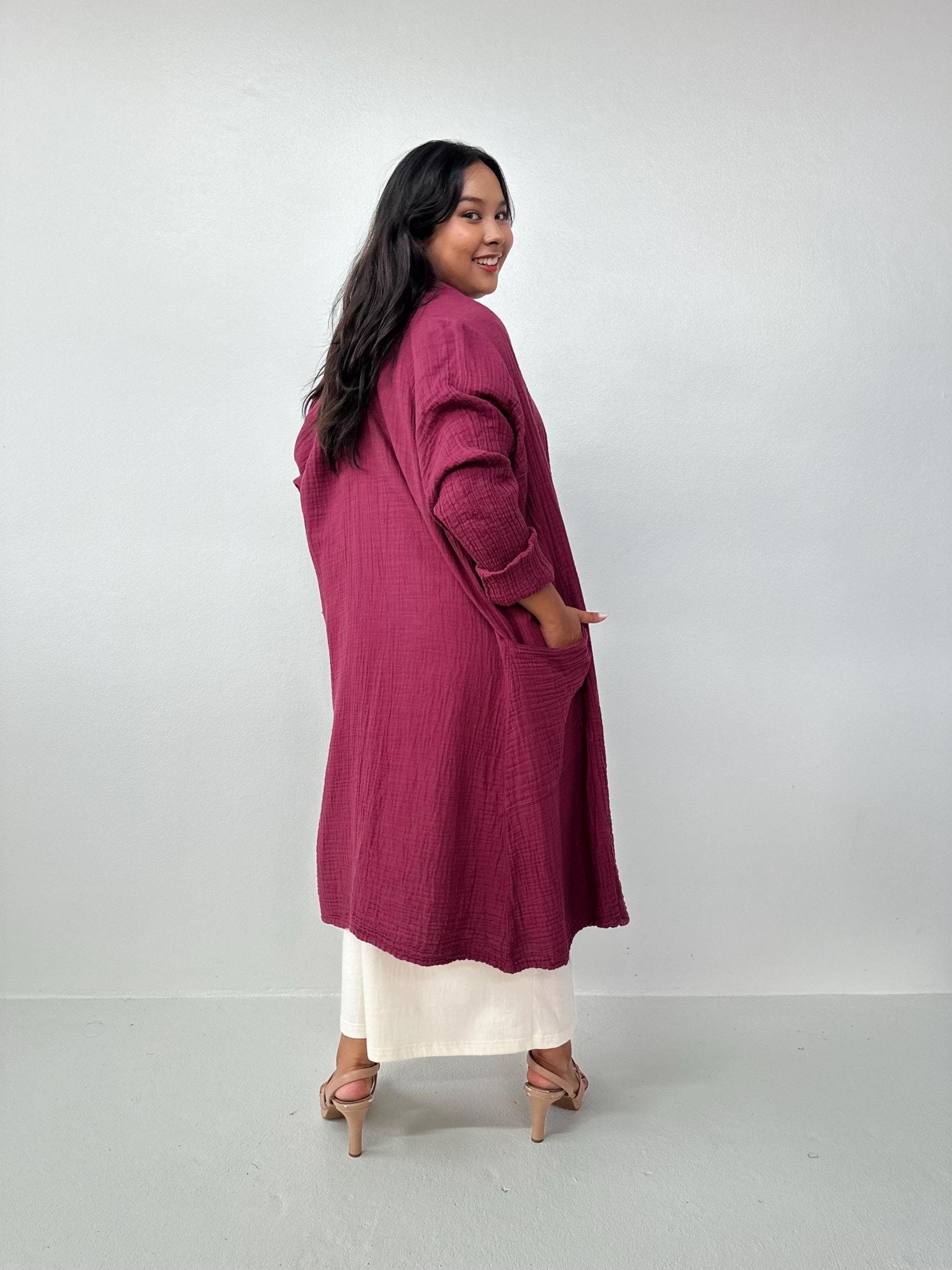 Mala Handworks Yara Open Cardigan in Merlot