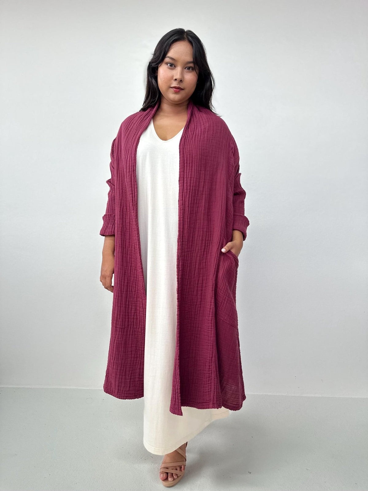 Mala Handworks Yara Open Cardigan in Merlot